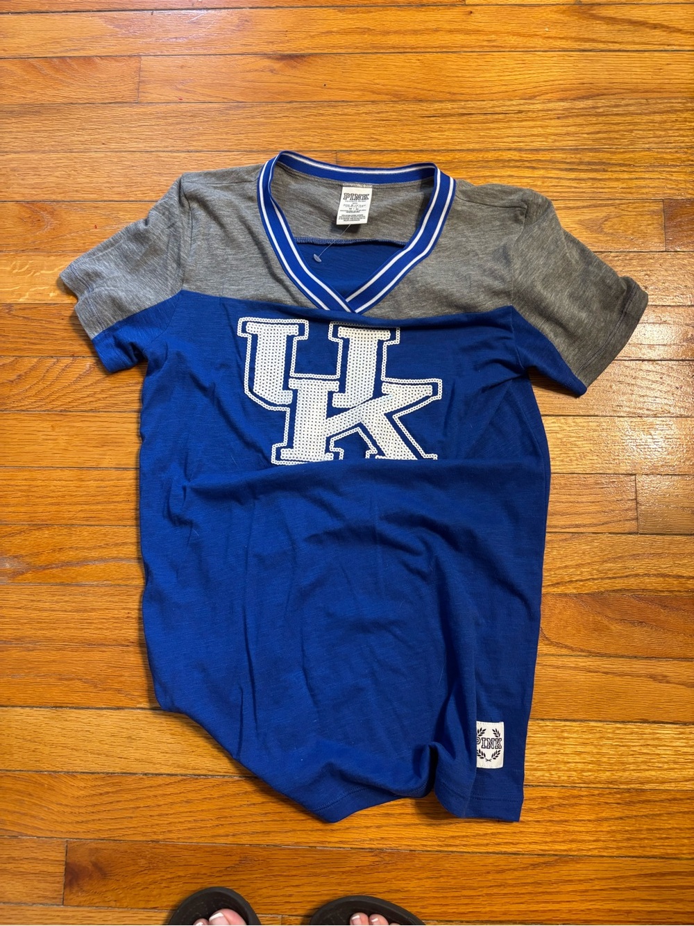 PINK Victoria's Secret Blue and Gray UK Short Sleeve Tee